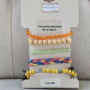 Arizona Jeans Company Women Bracelet Set of 5 Wrist Ban Friendship Bracelet NWT